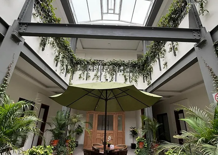 Casa Herrmann Hotel *